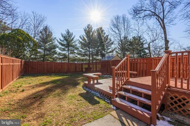 6733 Kenyon Dr, Alexandria, VA 22307 - photo 7