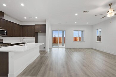 2214 Paramount Ln, Manteca, CA 95337 - photo 6