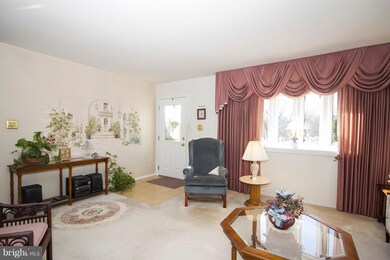 3510 Losrac Ct, Parkville, MD 21234 - photo 5