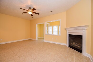 1131 Mountain View Rd Vinton-large-006-5