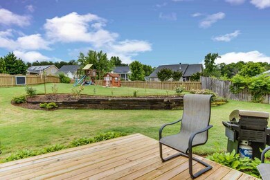 606 Summitbluff Dr, Greenville, SC 29617 - photo 4