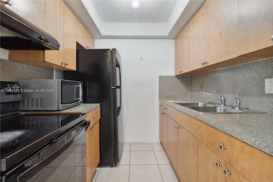 7430 SW 82nd St unit D105, Miami, FL 33143 - photo 6