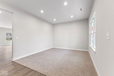 250 Mcnair Rd, Whiteland, IN 46184 - photo 7