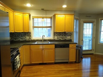 79 Willie St, Haverhill, MA 01832 - photo 4