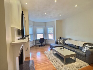 23 Garrison Rd unit 2R, Brookline, MA 02445 - photo 2