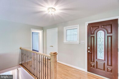 3323 Parkside Terrace, Fairfax, VA 22031 - photo 6