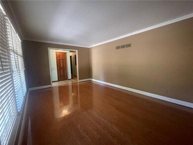 817 NW 13th St, Blue Springs, MO 64015 - photo 3