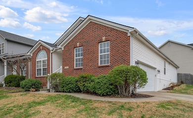 501 Baylor Place, Lexington, KY 40514 - photo 2