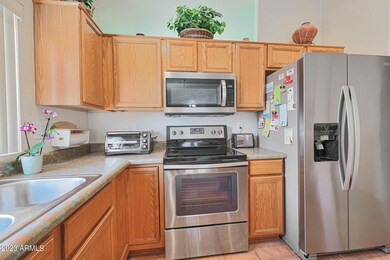 4428 W Golden Ln, Glendale, AZ 85302 - photo 3