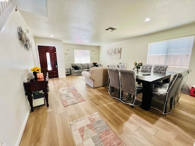 2215 Dune Place, Stockton, CA 95206 - photo 4