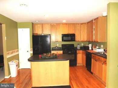 51 Litchfield Ln W, Martinsburg, WV 25405 - photo 5