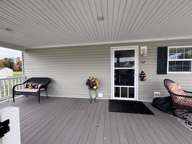 32 Kendall Ct, Raynham, MA 02767 - photo 3