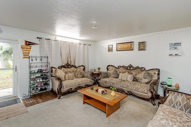 3232 Moffat Rd, Toledo, OH 43615 - photo 2