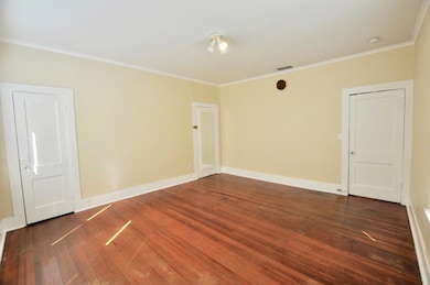 201 W Columbia St, Weatherford, TX 76086 - photo 3