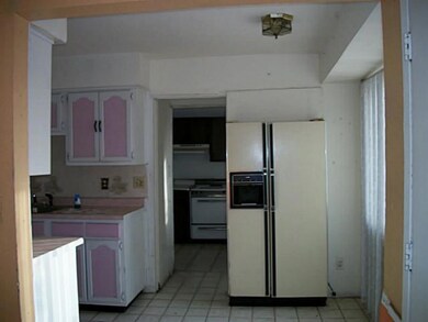 2315 Escarpa Dr, El Paso, TX 79935 - photo 4