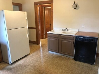 53 Dresser Ave unit 2, Chicopee, MA 01013 - photo 3