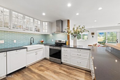 3850 Fall Line Dr unit 21, Vail, CO 81657 - photo 5