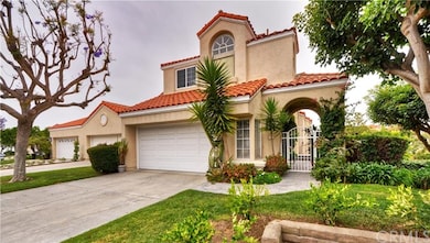 Corner Lot location in a small Cul De Sac. 