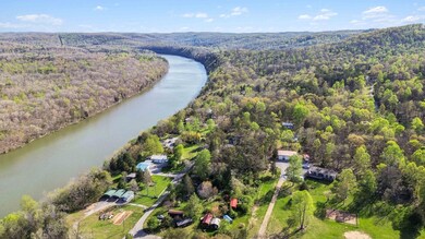 695 Valley View Dr, Burnside, KY 42519 - photo 2