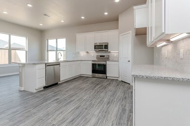 1312 Bourbon St, Odessa, TX 79765 - photo 4