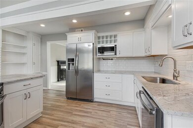 12211 W 72nd Terrace, Shawnee, KS 66216 - photo 5