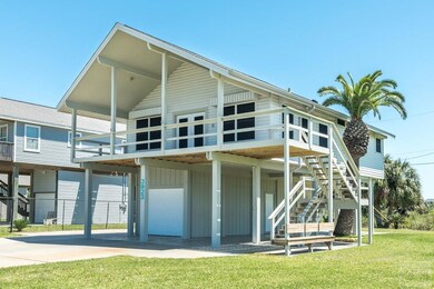 3923 Laguna Dr unit 4, Galveston, TX 77554 - photo 2