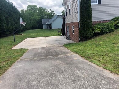 115 White Hall Ln, Hudson, NC 28638 - photo 7