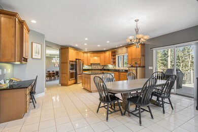 007_724_ventura_way_marshall_mi_49068-47