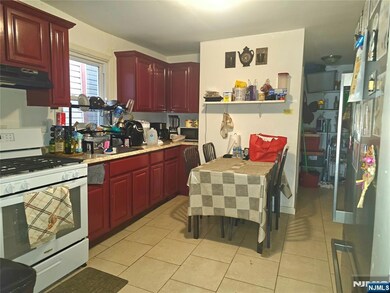 792 S 15th St, Newark, NJ 07108 - photo 7