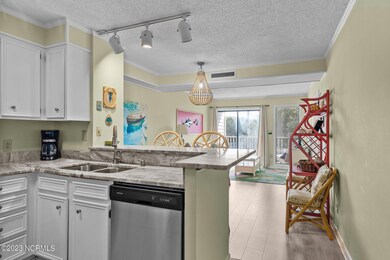 2509 W Ft MacOn Rd W unit 104-B, Atlantic Beach, NC 28512 - photo 3