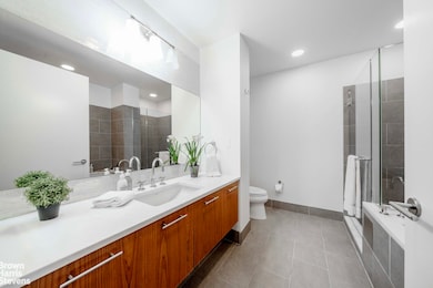 Chelsea House unit 3E, New York, NY 10011 - photo 6