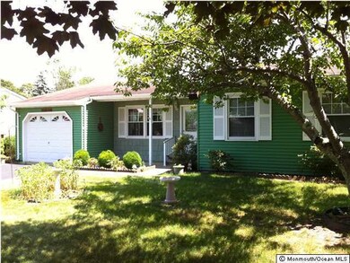 53 S Chestnut Ave, Whiting, NJ 08759 - photo 2