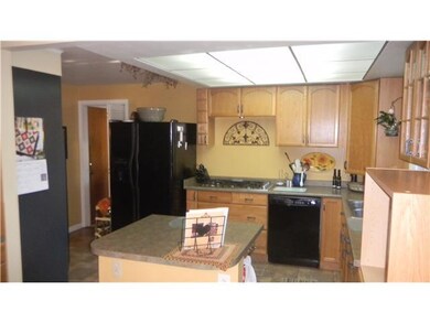 Kitchen Open kitchen floor plan is great for cooki