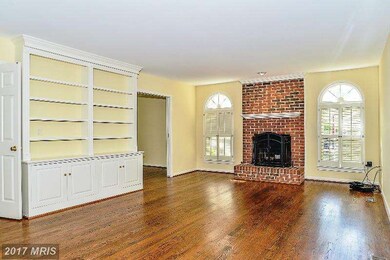 8314 Armetale Ln, Fairfax Station, VA 22039 - photo 7