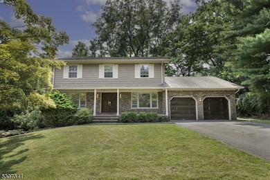 20 Whitewood Dr, Morris Plains, NJ 07950 - photo 2