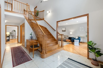 1045 Crystal Ct, Glenview, IL 60025 - photo 2