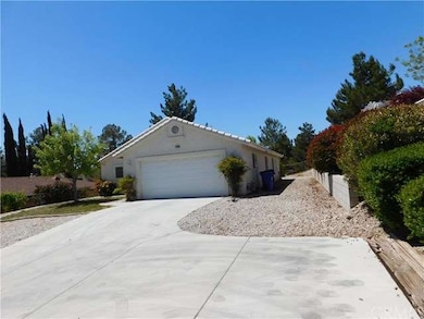 14286 La Paz Dr, Victorville, CA 92395 - photo 2