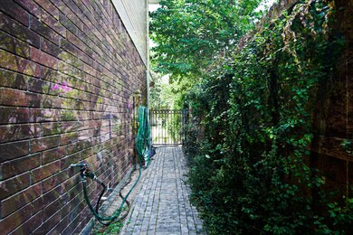 17015 Country Bridge Rd, Houston, TX 77095 - photo 5