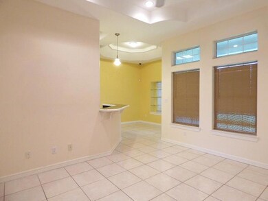 925 Lion Dr, Pharr, TX 78577 - photo 3