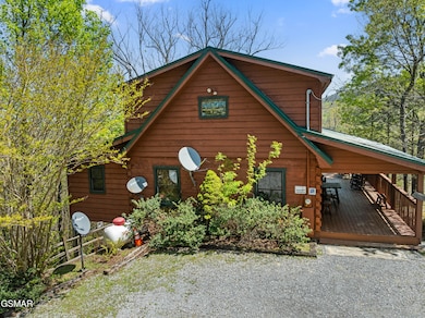 Log cabin
