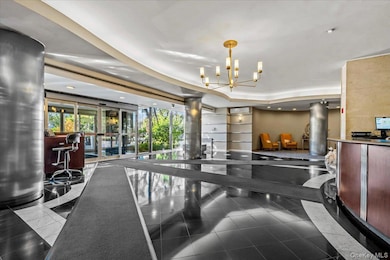 Skyview on the Hudson unit 1C, Bronx, NY 10471 - photo 3