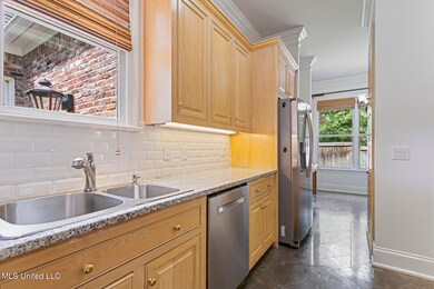 161 Overlook Point