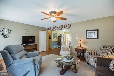 38 Sherri Way, Clementon, NJ 08021 - photo 4