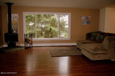 4530 snowcup - living room