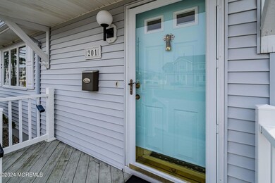 08-Front Porch 1