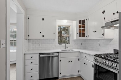 189 Andover St unit 3, Andover, MA 01810 - photo 4