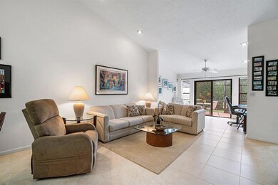 014-10642BeachPalmCt-BoyntonBeach-FL-sma