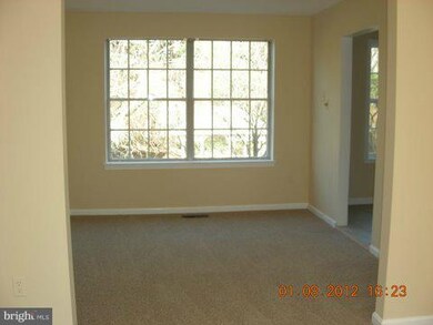 407 Nalley Rd, Hyattsville, MD 20785 - photo 4