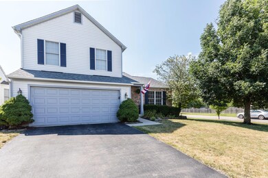 1361 Laforge St-02