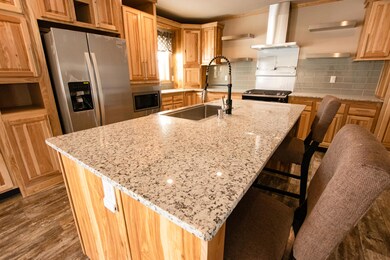 14996 Cochise St, Williston, ND 58801 - photo 7